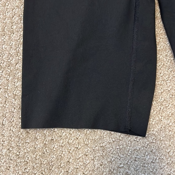 Aerie offline bike shorts size medium, never worn - Picture 2 of 8